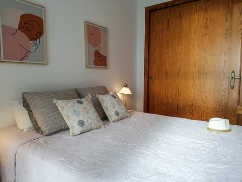 Ferienwohnung Calp, 2 Schlafzimmer, 5 Personen - photo_1011873667170