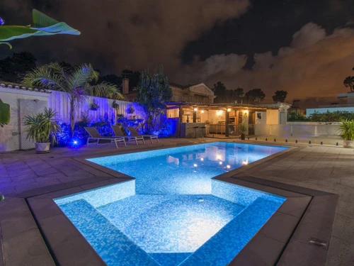 Villa Corroios, 5 dormitorios, 10 personas - photo_1011873672226