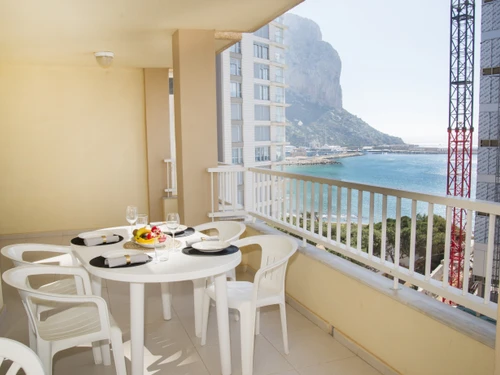 Ferienwohnung Calp, 2 Schlafzimmer, 5 Personen - photo_1011873684965