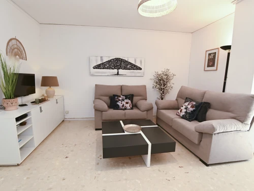 Ferienwohnung Calp, 2 Schlafzimmer, 4 Personen - photo_1011873685349