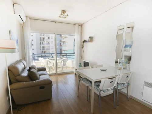 Ferienwohnung Calp, 2 Schlafzimmer, 4 Personen - photo_1011873687697