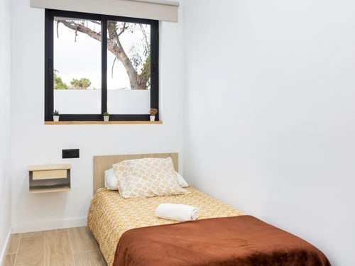 Apartment Santa Cruz de Tenerife, 2 bedrooms, 3 persons - photo_1011873692199