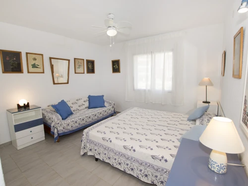 Apartment Calp, 2 bedrooms, 5 persons - photo_1011873695137