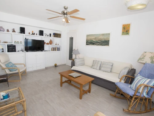 Apartment Calp, 2 bedrooms, 5 persons - photo_1011873695137