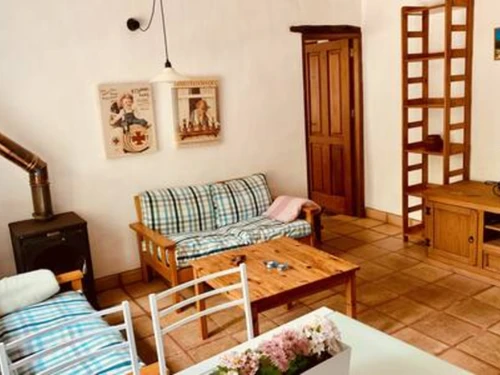 Apartment Mocanal, 2 bedrooms, 4 persons - photo_1011873747522