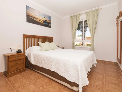 Apartment Chiclana de la Frontera, 2 bedrooms, 5 persons - photo_1011873759827