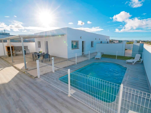 Villa Chiclana de la Frontera, 3 pièces, 5 personnes - photo_1011873766370