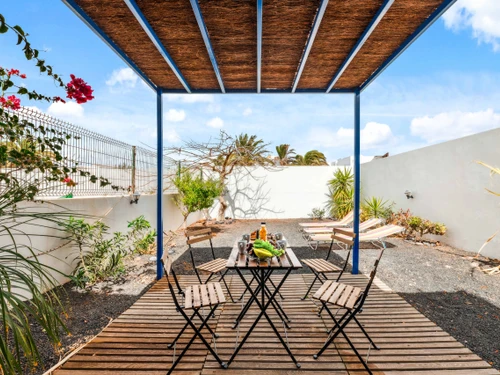 Villa Costa Teguise, 2 bedrooms, 5 persons - photo_1011873809009