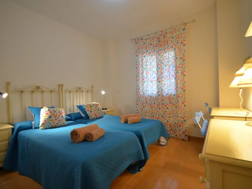 Apartamento Isla del Moral, 2 dormitorios, 5 personas - photo_1011873860994