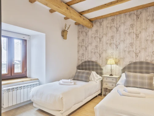 Villa Gessa, 4 bedrooms, 7 persons - photo_1011873878151