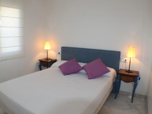 Apartment Roses, 2 bedrooms, 4 persons - photo_1011873944888