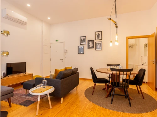 Apartamento Porto, 2 dormitorios, 4 personas - photo_1011873945140