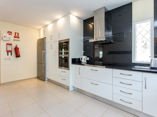 Villa Albufeira, 5 Schlafzimmer, 10 Personen - photo_1011874027629