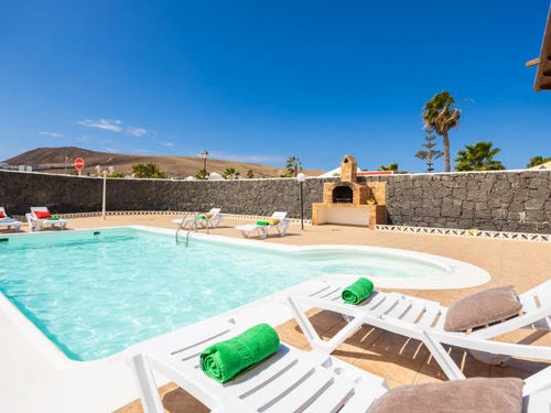 Villa Playa Blanca, 3 bedrooms, 6 persons - photo_1011874047610