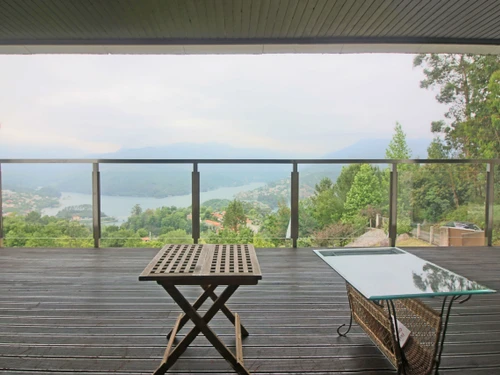 Villa Vieira do Minho, 4 Schlafzimmer, 8 Personen - photo_1011874048833