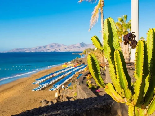 Villa Playa Blanca, 3 bedrooms, 6 persons - photo_1011874070436