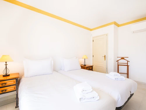 Villa Albufeira, 5 Schlafzimmer, 10 Personen - photo_1011874092624