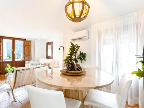 Apartment Granada, 2 bedrooms, 4 persons - photo_1011874104575