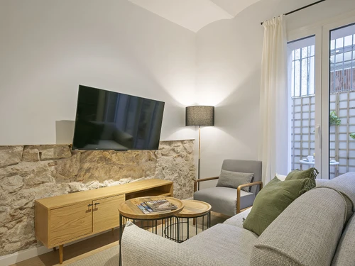 Ferienwohnung Barcelona, 2 Schlafzimmer, 4 Personen - photo_1011874133941