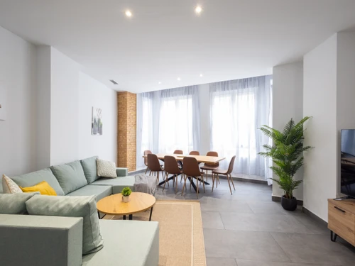 Apartment Valencia, 3 bedrooms, 7 persons - photo_1011874142678
