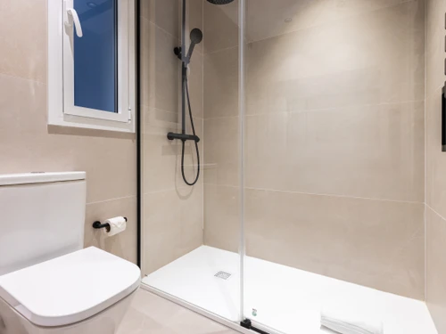 Ferienwohnung Barcelona, 3 Schlafzimmer, 8 Personen - photo_1011874152345