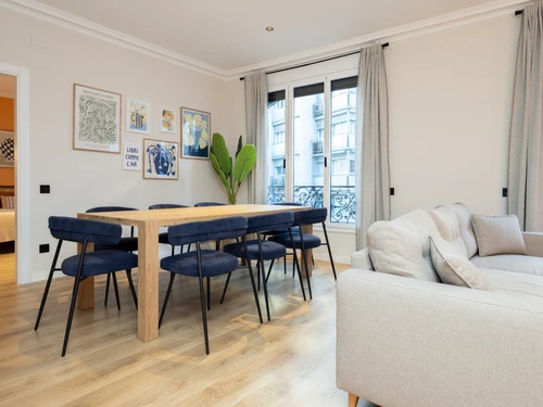 Ferienwohnung Barcelona, 3 Schlafzimmer, 8 Personen - photo_1011874152345