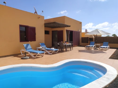 Villa Corralejo, 4 dormitorios, 8 personas - photo_1011874153872