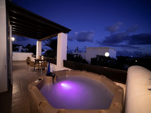 Villa Playa Blanca, 2 Schlafzimmer, 4 Personen - photo_1011874161267