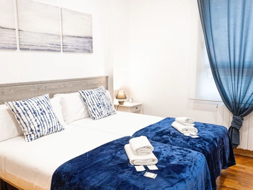 Apartment Bilbao, 2 bedrooms, 4 persons - photo_1011874162235