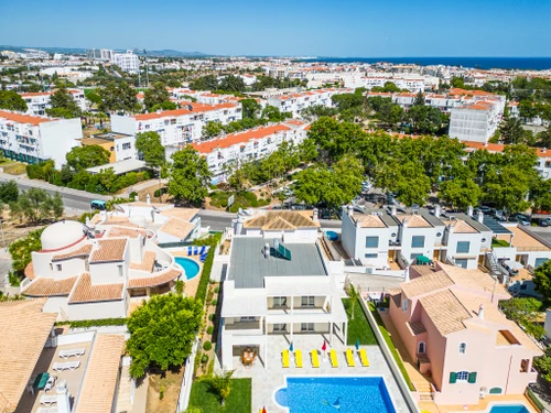 Villa Albufeira, 4 Schlafzimmer, 1 Person - photo_1011874232128