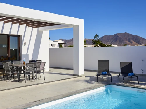 Villa Playa Blanca, 5 pièces, 8 personnes - photo_1011874286634