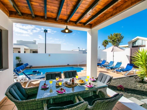 Villa Playa Blanca, 4 pièces, 6 personnes - photo_1011874298579