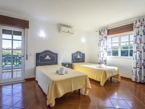 Villa Albufeira, 4 Schlafzimmer, 8 Personen - photo_1011874320859