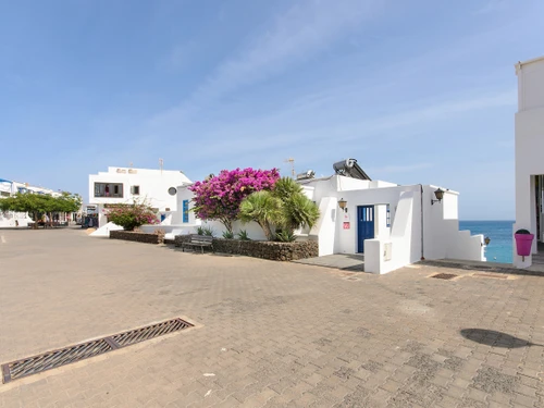 Apartment Playa Blanca, 3 bedrooms, 6 persons - photo_1011874333353
