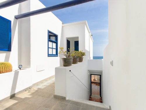 Apartment Playa Blanca, 3 bedrooms, 6 persons - photo_1011874333353