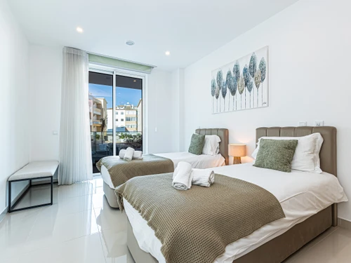 Apartamento Lagos, 2 dormitorios, 4 personas - photo_1011874369360