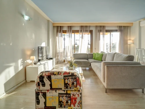 Apartamento Sitges, 2 dormitorios, 4 personas - photo_1011874391977