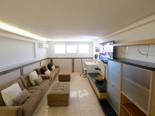 Apartment Salou, 5 bedrooms, 12 persons - photo_1011874402152