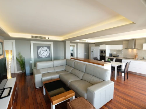 Apartment Salou, 5 bedrooms, 12 persons - photo_1011874402152