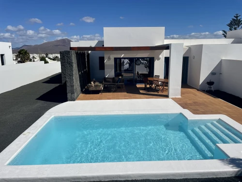 Villa Playa Blanca, 2 dormitorios, 4 personas - photo_1011874411717