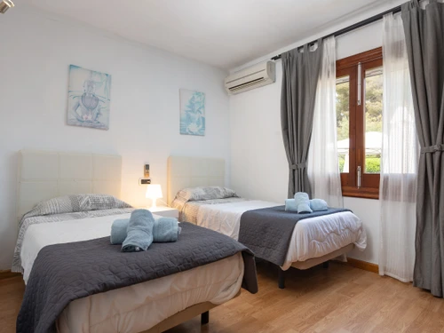 Chalet Alcúdia, 4 bedrooms, 8 persons - photo_1011874442550