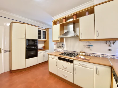 Villa Quarteira, 5 pièces, 8 personnes - photo_1011874454902