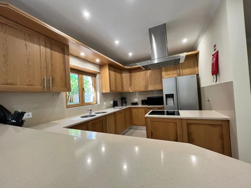 Villa Albufeira, 4 Schlafzimmer, 9 Personen - photo_1011874457221