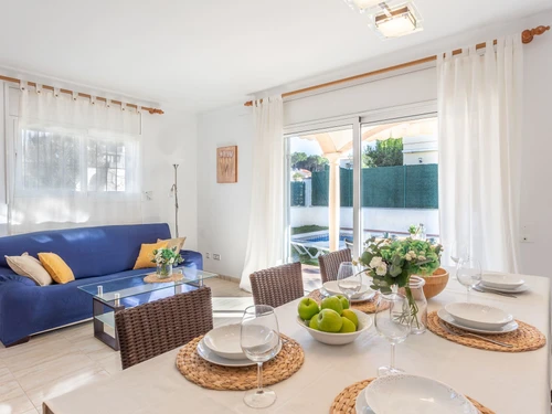 Villa L'Escala, 4 bedrooms, 8 persons - photo_1011874464954