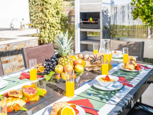 Villa Albufeira, 4 Schlafzimmer, 9 Personen - photo_1011874475208