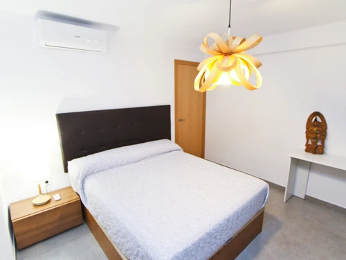 Apartamento La Pineda, 4 dormitorios, 10 personas - photo_1011874519573