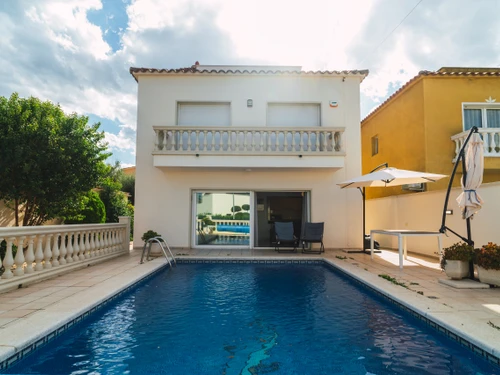 Villa Empuriabrava, 5 pièces, 8 personnes - photo_1011874521777