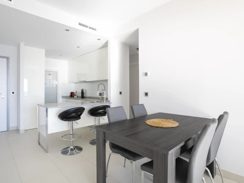 Apartamento Benidorm, 2 dormitorios, 4 personas - photo_1011874563076