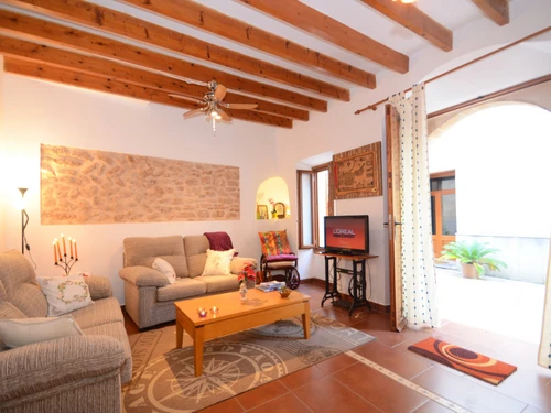 Villa Alcúdia, 3 bedrooms, 6 persons - photo_1011874564278