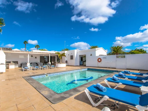 Villa Playa Blanca, 4 dormitorios, 9 personas - photo_1011874566698